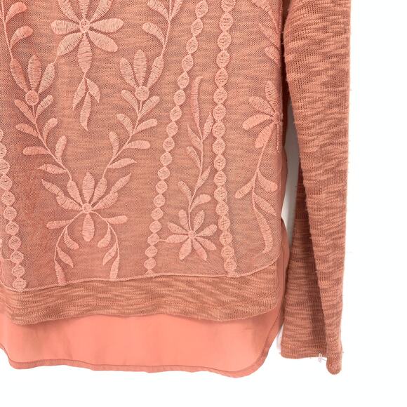 Maurices Sweater Women's Sz M Embroidered Mesh Front Long Sleeve Dusty Rose - Picture 4 of 6